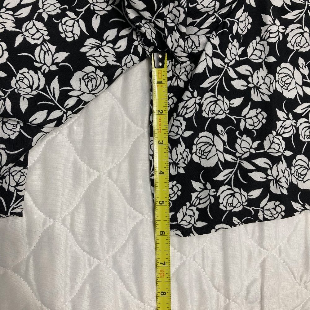 New * Rampage Flowered Romper - Picture 13 of 14
